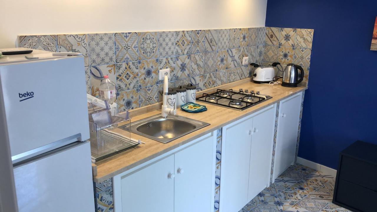 Dilettaanna Luxury Apartment Lipari Tropea Bagian luar foto