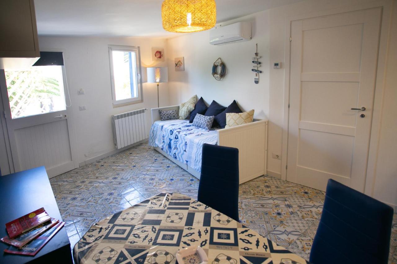 Dilettaanna Luxury Apartment Lipari Tropea Bagian luar foto