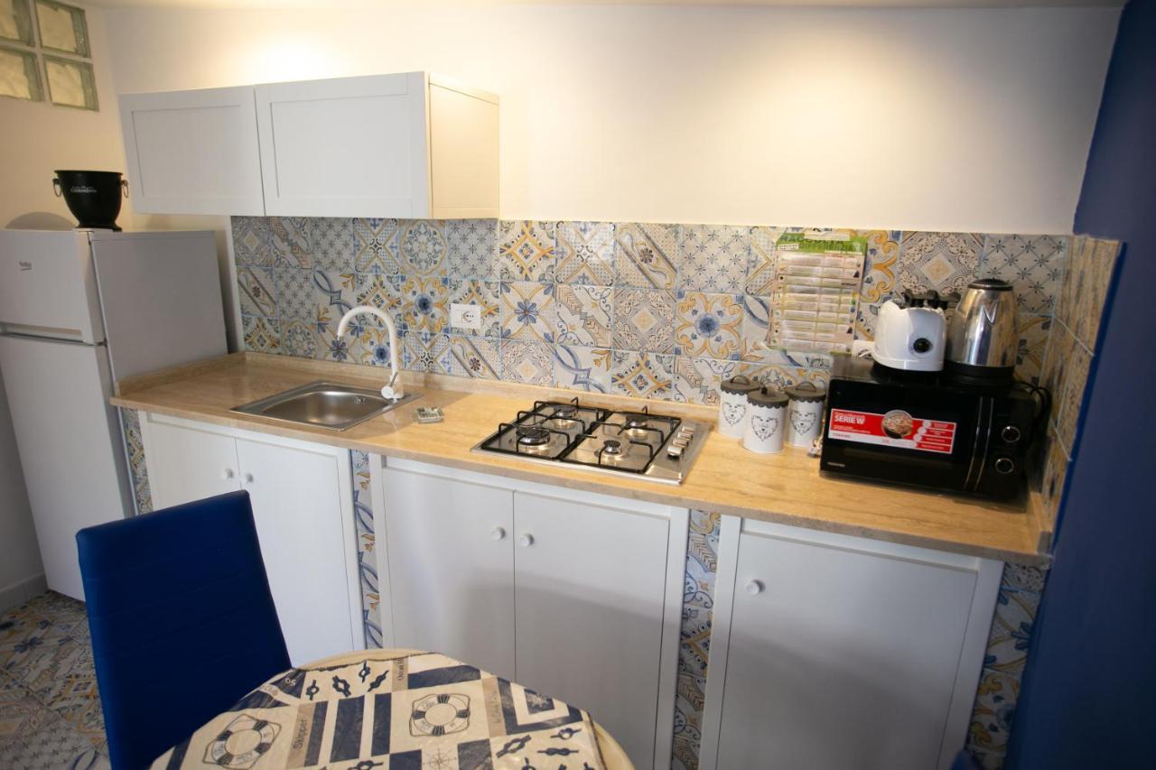 Dilettaanna Luxury Apartment Lipari Tropea Bagian luar foto